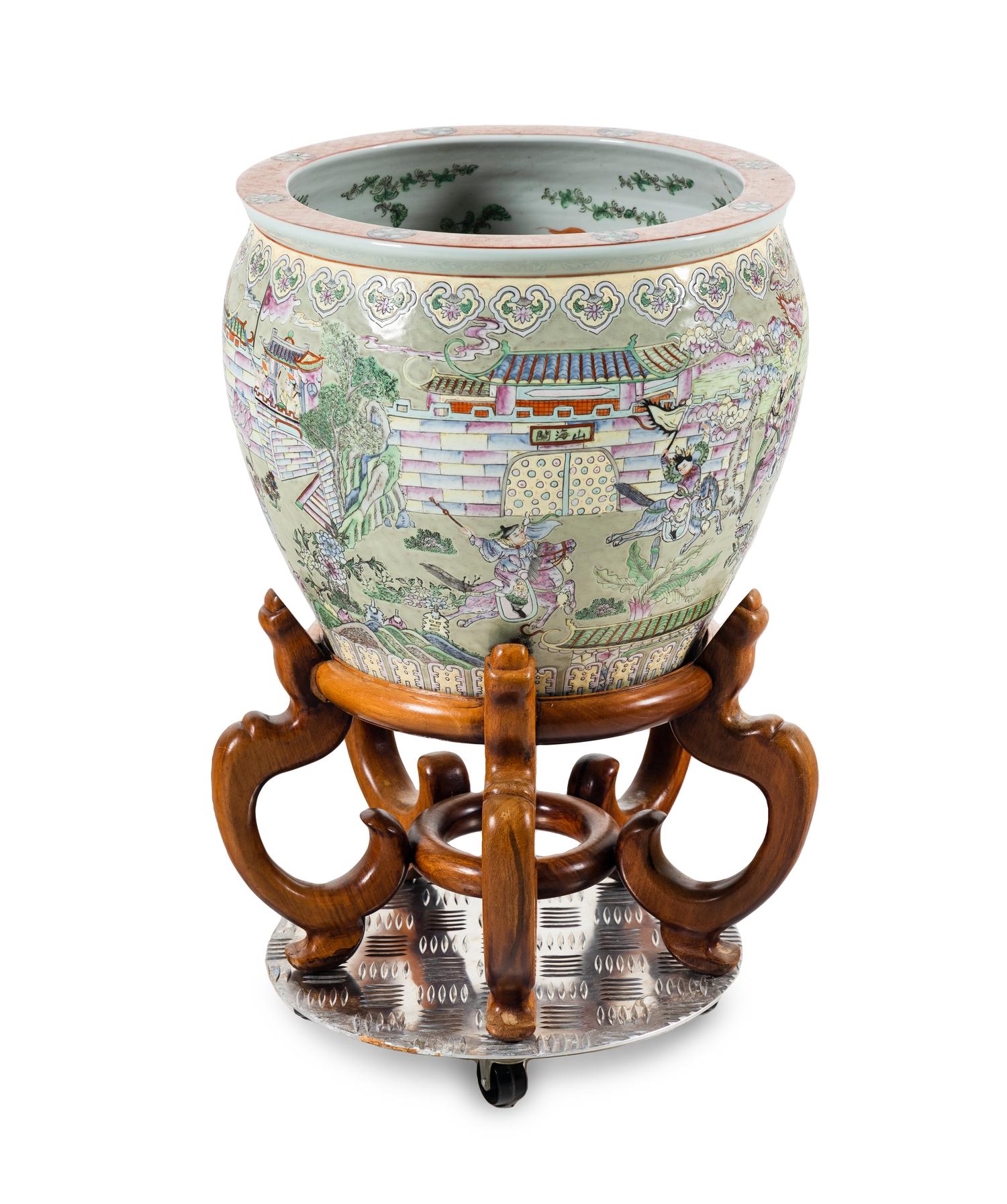 A Chinese Famille Rose Porcelain Fish Pot