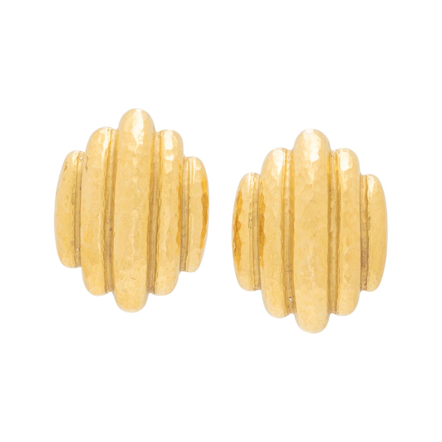 YELLOW GOLD EARCLIPS