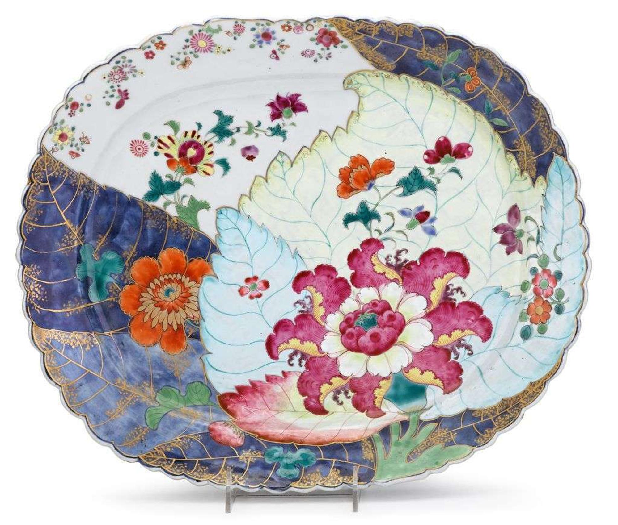 Chinese Export porcelain "Tobacco Leaf" platter qianlong, 1765-1775