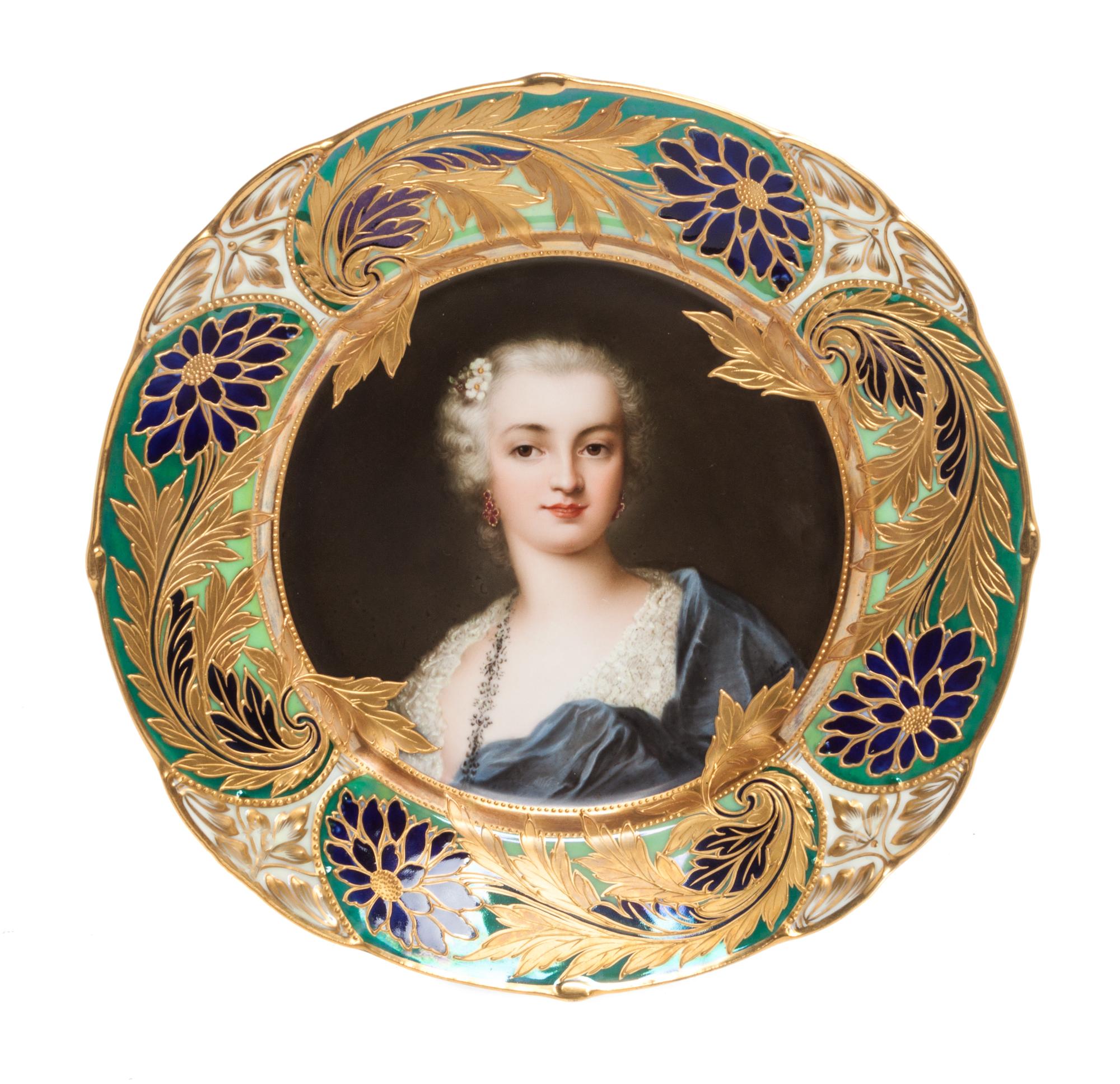 A Royal Vienna Cabinet Plate Diameter 9 5/8 inches.