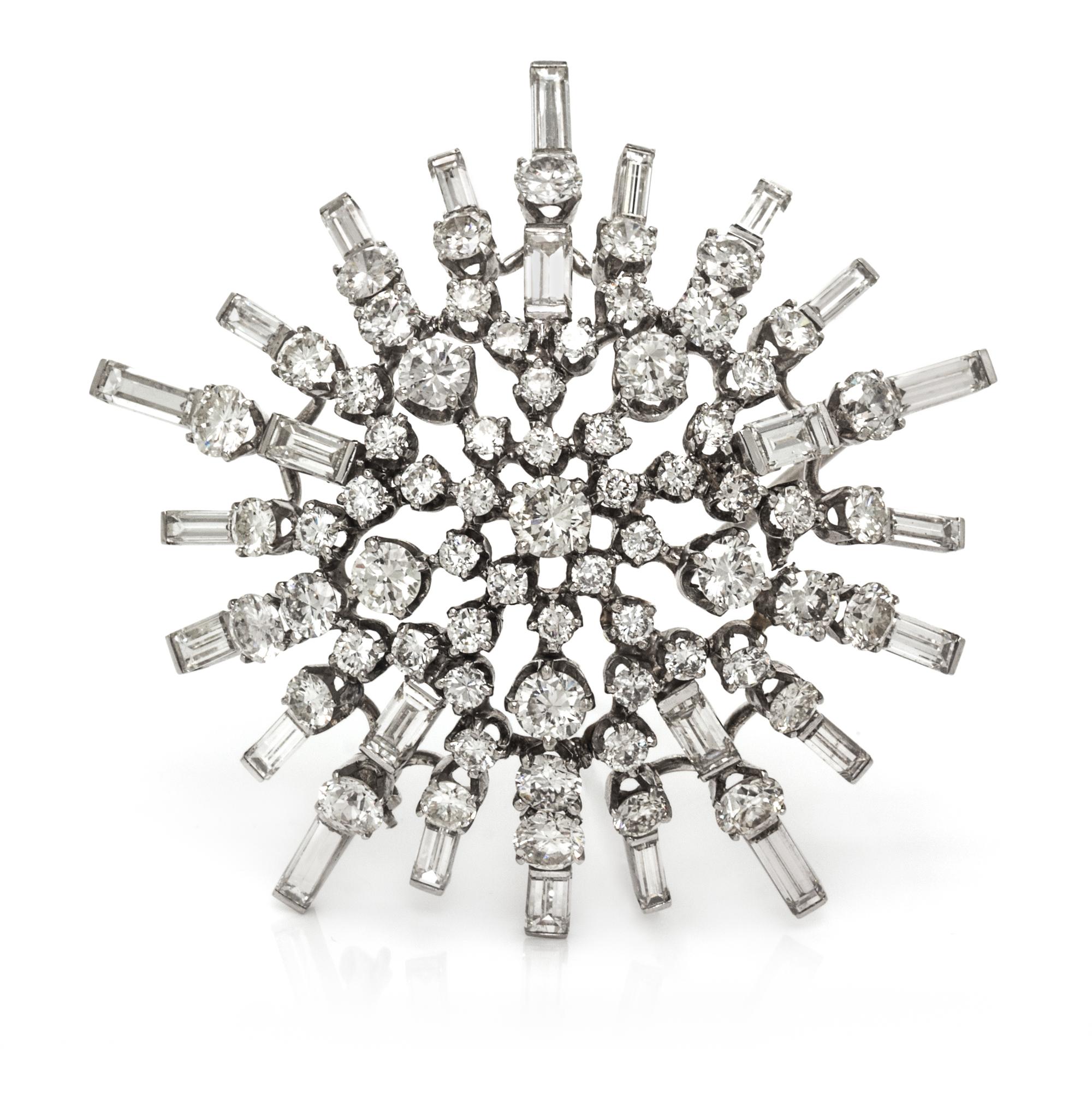 A Platinum and Diamond Brooch, 11.80 dwts.