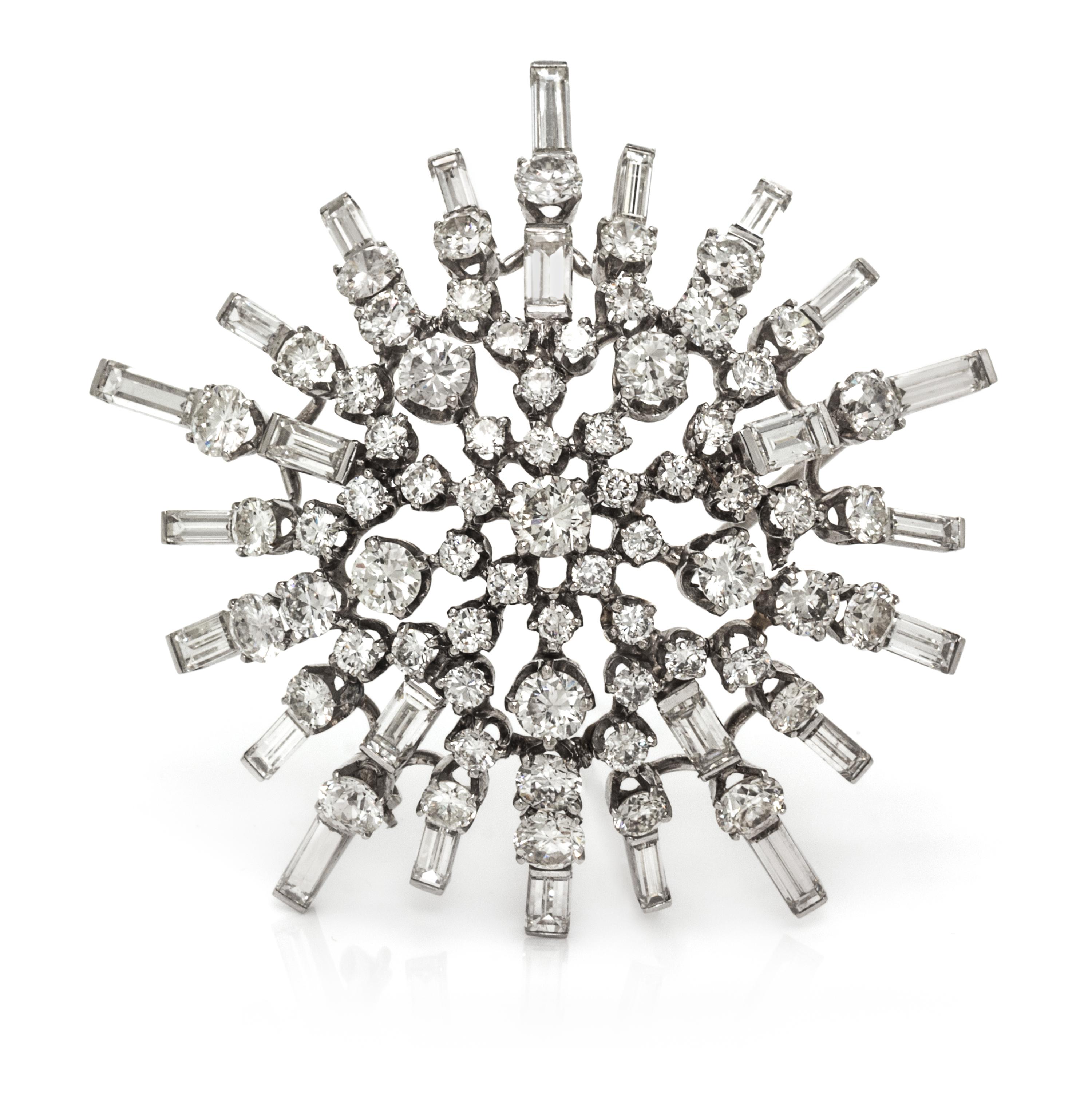 A Platinum and Diamond Brooch, 11.80 dwts.