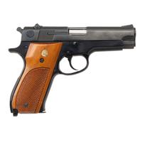 *Smith & Wesson Model 39-2 in Box with Accessories