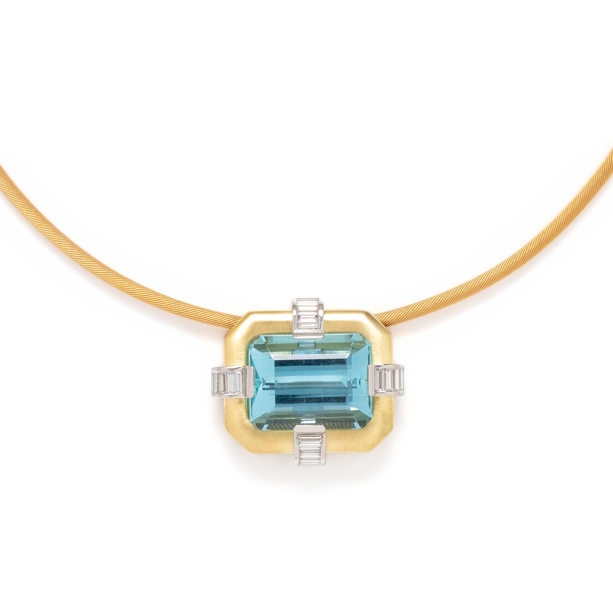 YELLOW GOLD, AQUAMARINE AND DIAMOND BROOCH/PENDANT NECKLACE