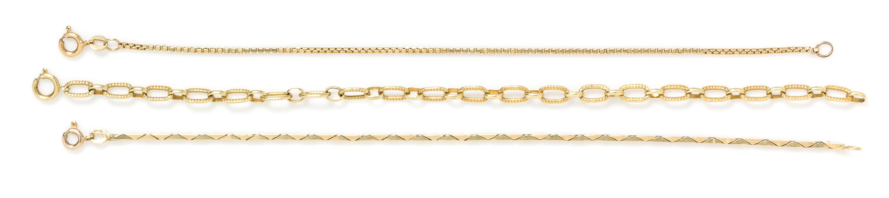 A Collection of 14 Karat Yellow Gold Chain Bracelets, 8.40 dwts.