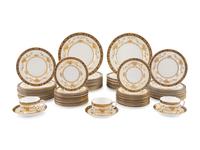 A Minton Dynasty Porcelain Dinner Service