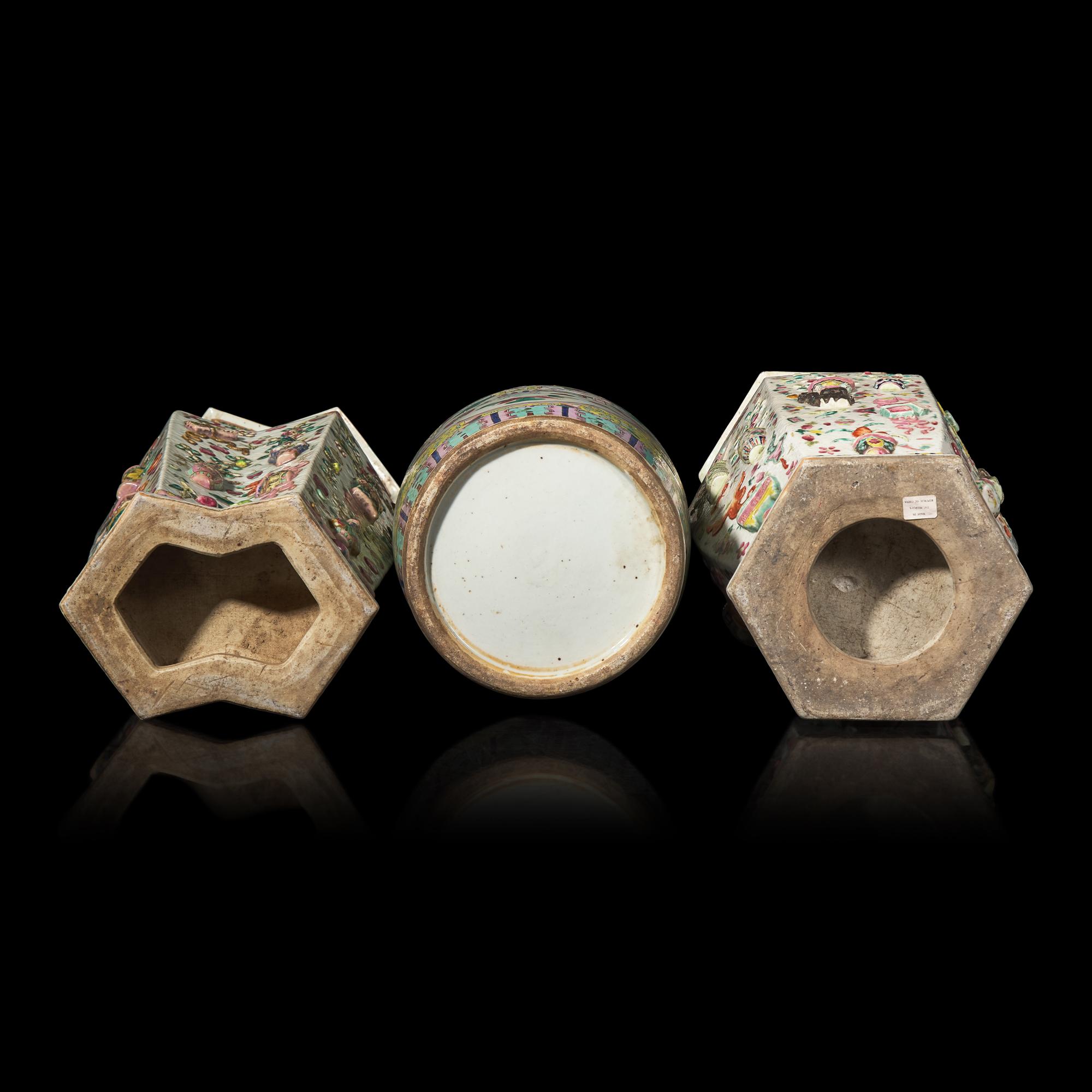 Three Chinese Famille Rose Porcelain 'Bogu' Vases, Late 19th-20th Century 晚清-民國 粉彩博古圖賞瓶三件