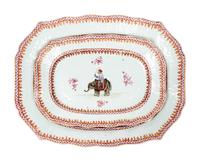 A Chinese Export Porcelain Dinner Service