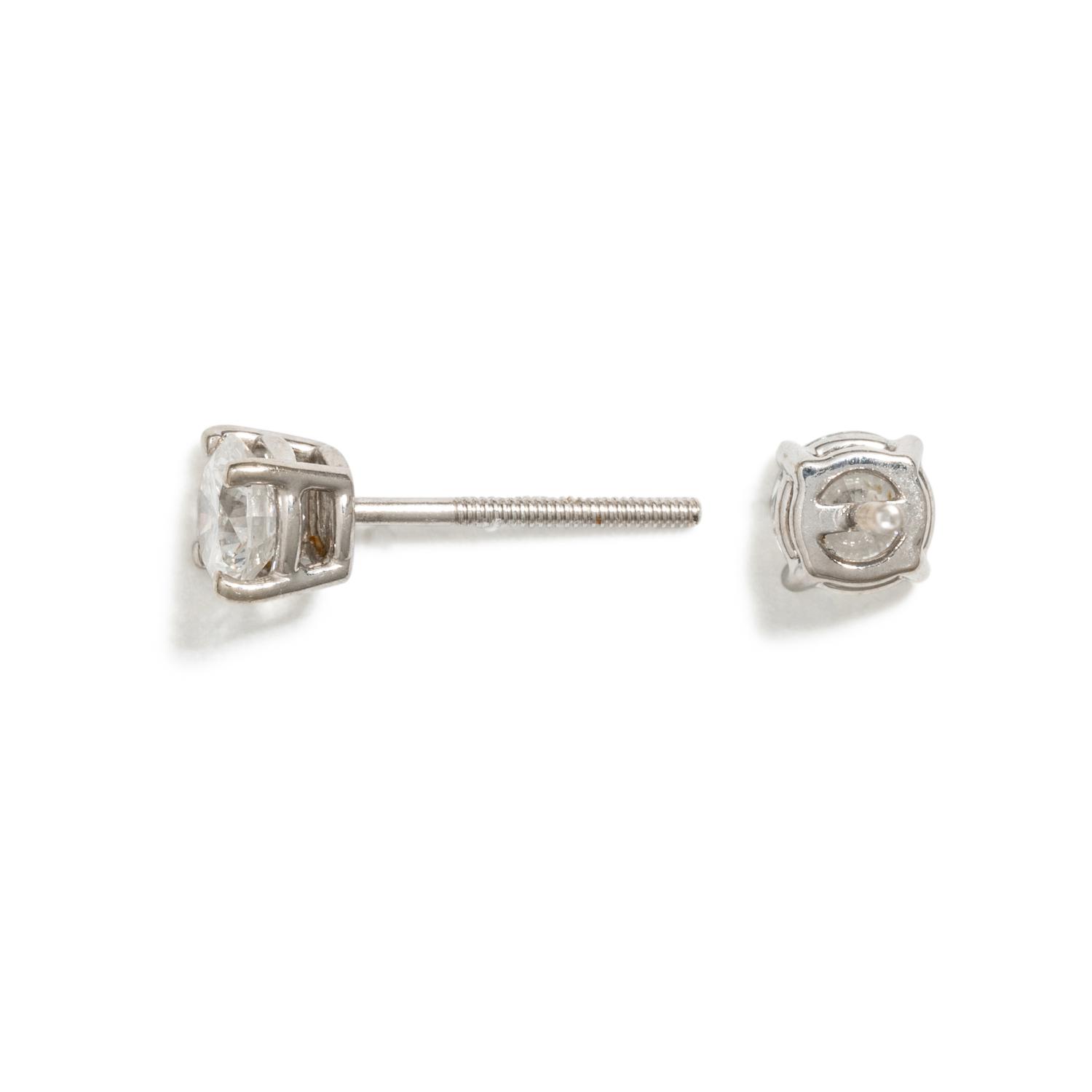 DIAMOND STUD EARRINGS