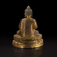 A Sino-Tibetan gilt bronze Buddha 中原或藏传佛教鎏金铜造像 18th century or earlier ???????