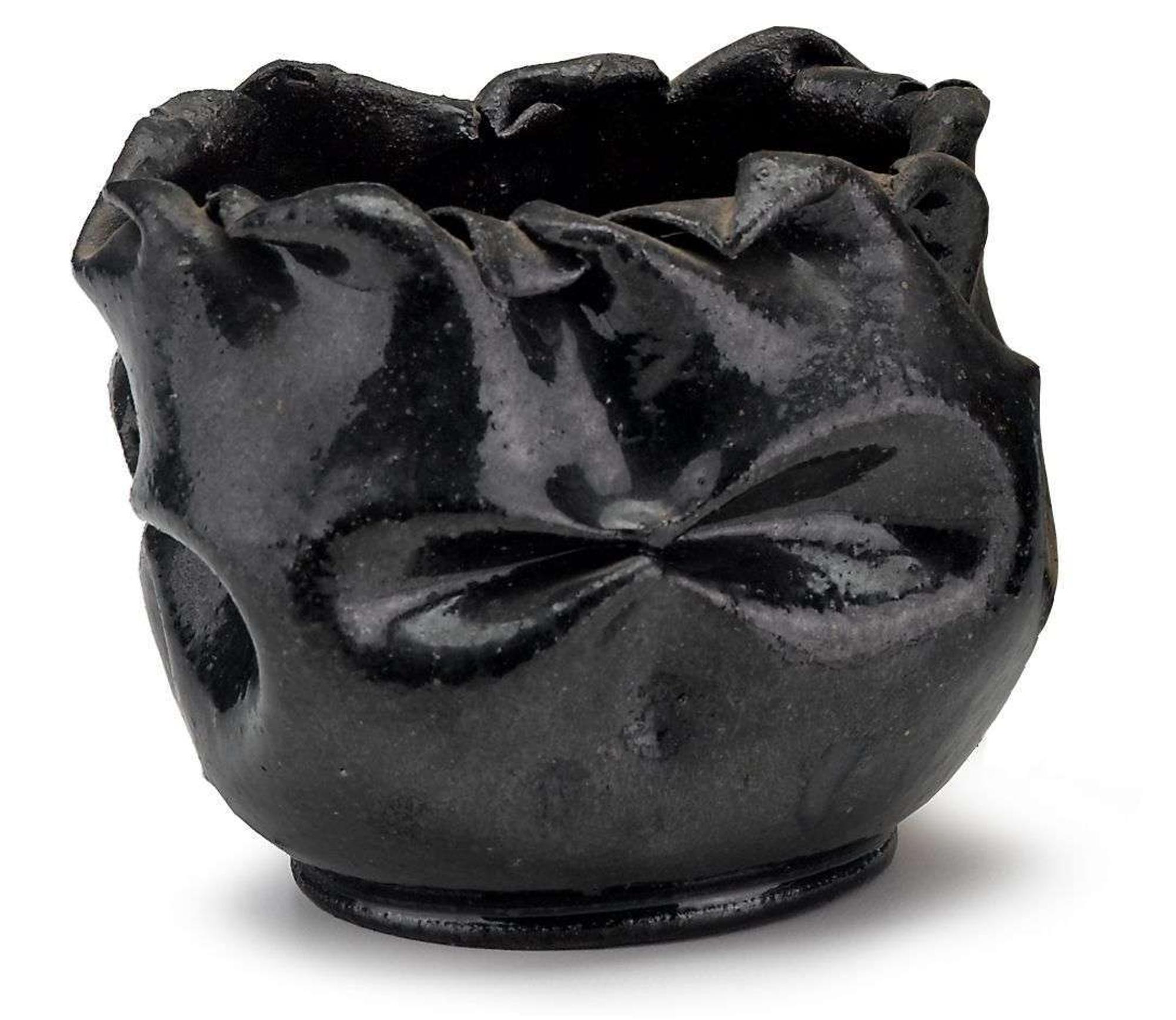 Small pottery bowl george ohr (1857-1918), biloxi, ms, circa 1900