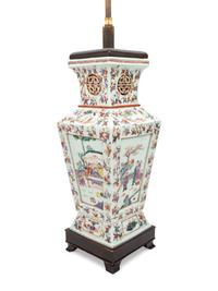 A Chinese Export Porcelain Vase