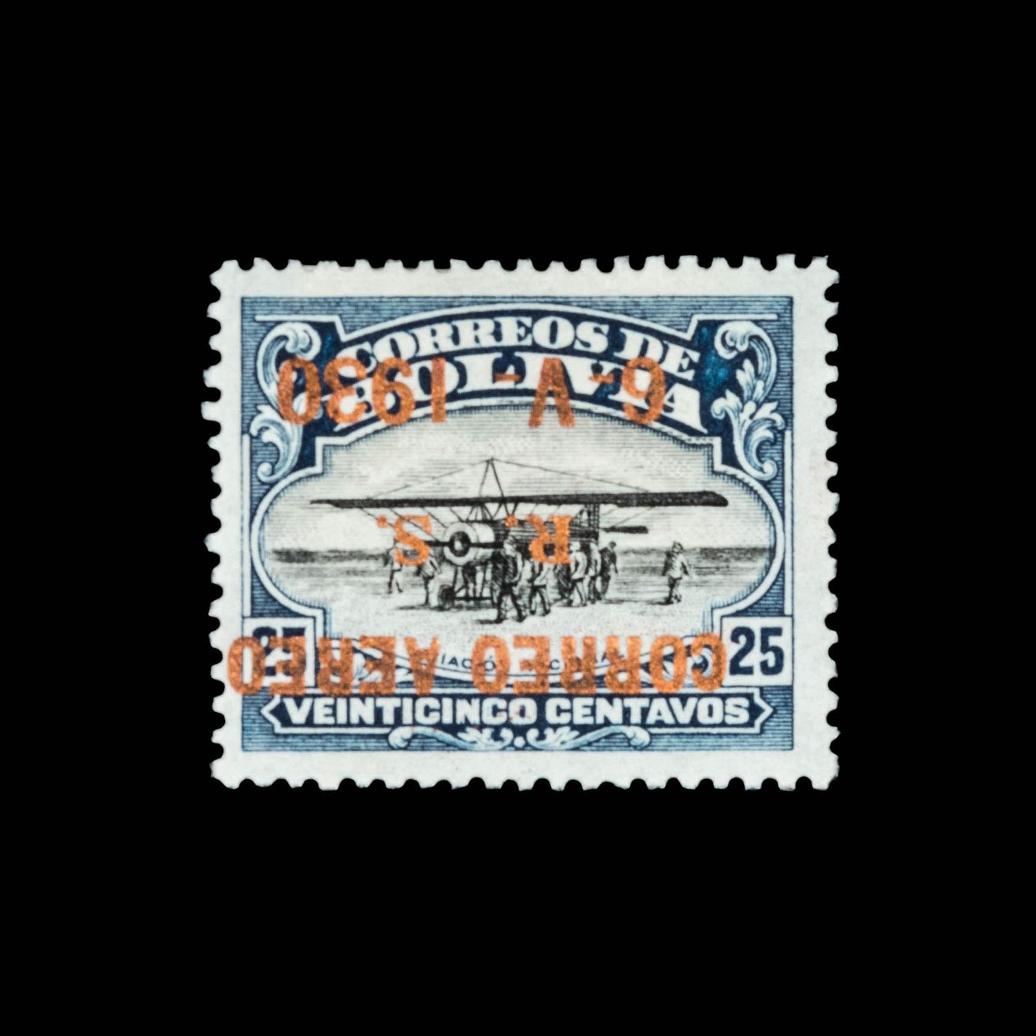 [SURCHARGE ERROR] BOLIVIA. Airmail. 1930. 25c. Dark Blue & Black with Bronze Surcharge, (#C22a), Inverted Surcharge