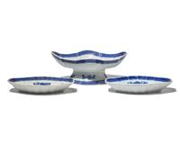 A Chinese Export Porcelain Blue Fitzhugh Oval Compote and Pair of Oval Serving Dishes