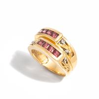 GARNET AND DIAMOND RING
