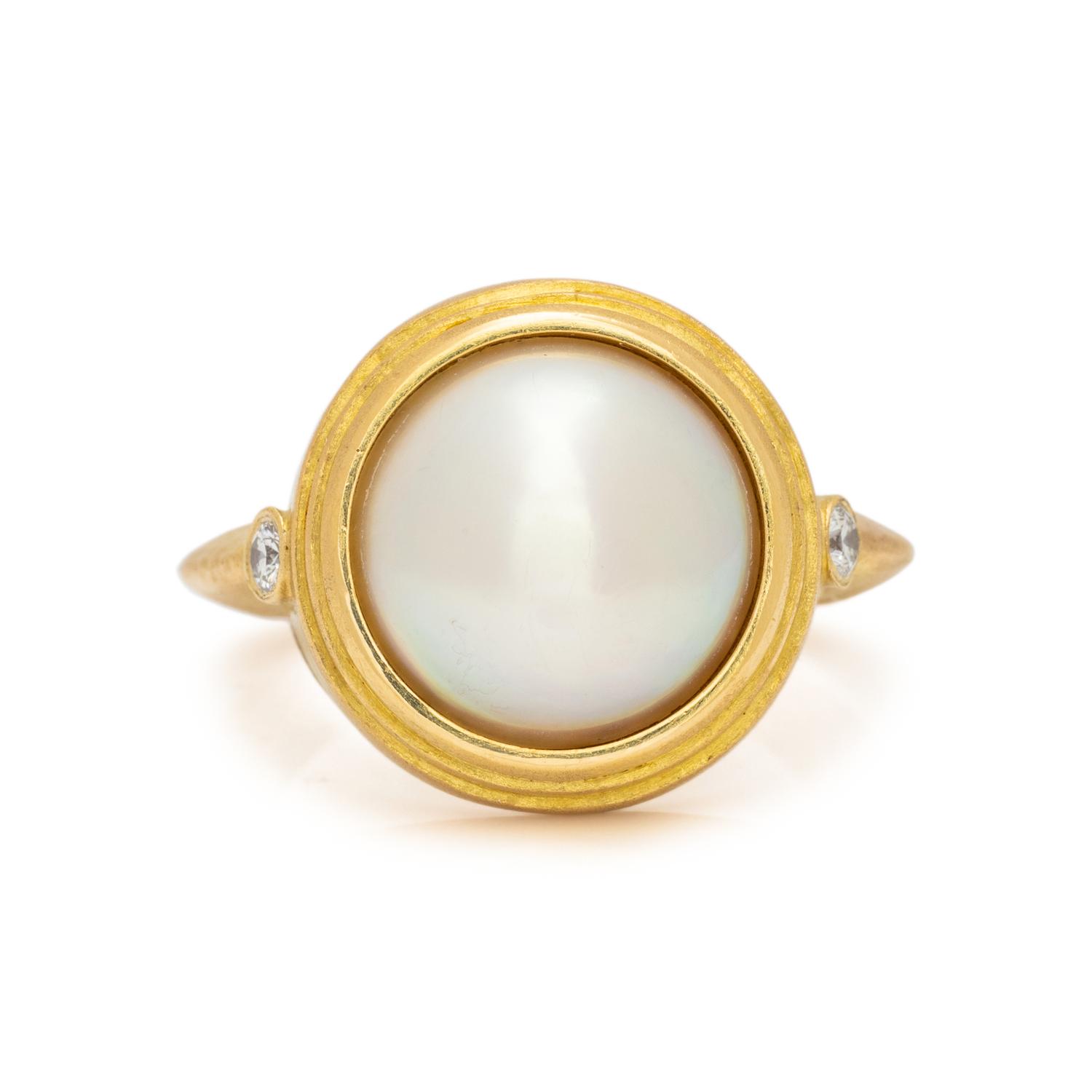 YELLOW GOLD, MABE CULTURED PEARL AND DIAMOND RING