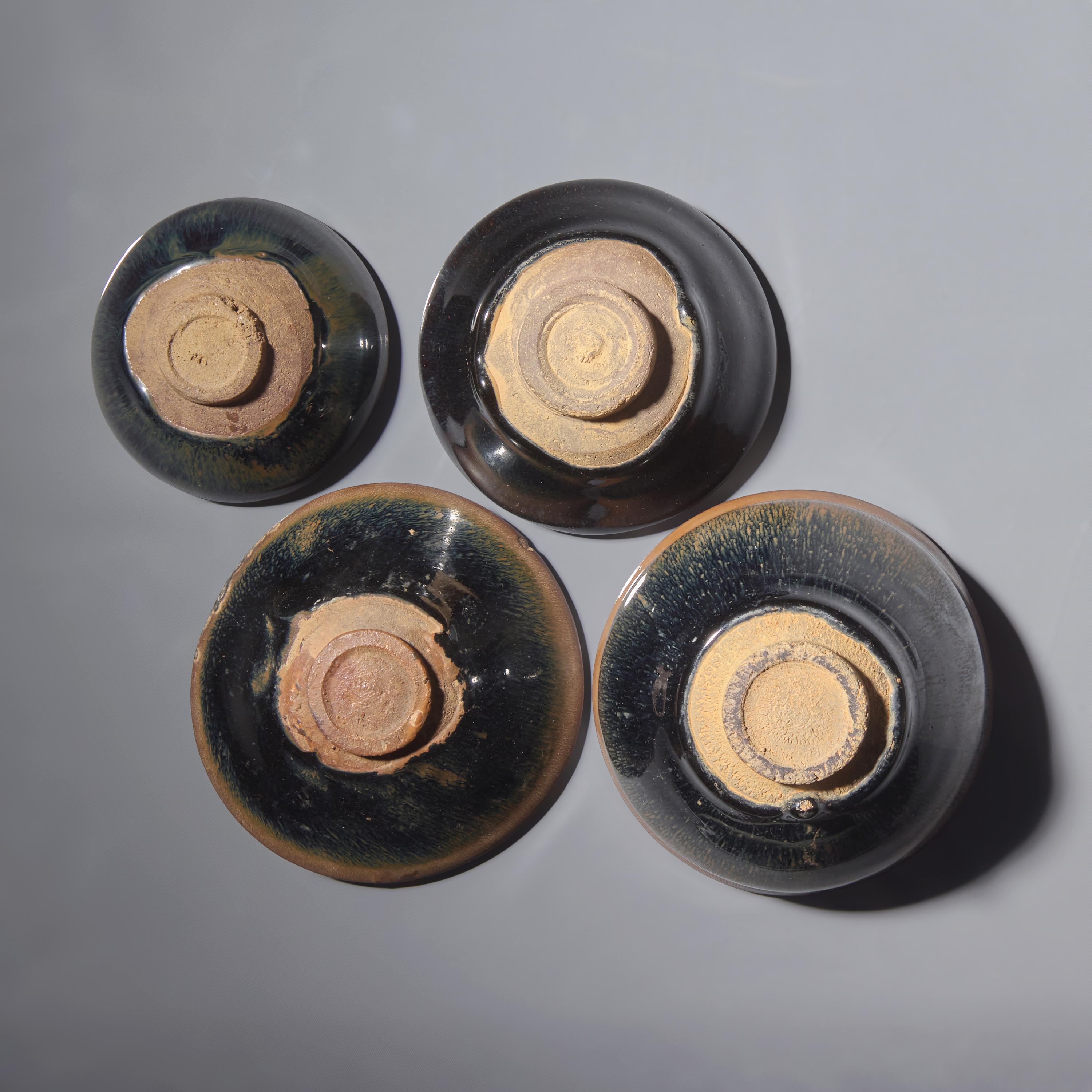 Four Chinese Jian-Type Tea Bowls — 建盞四件