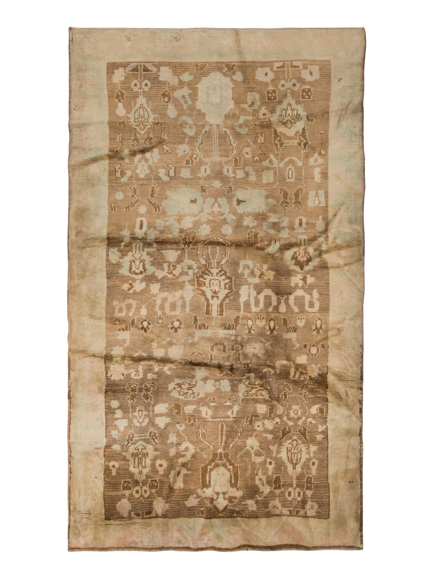 An Oushak Carpet