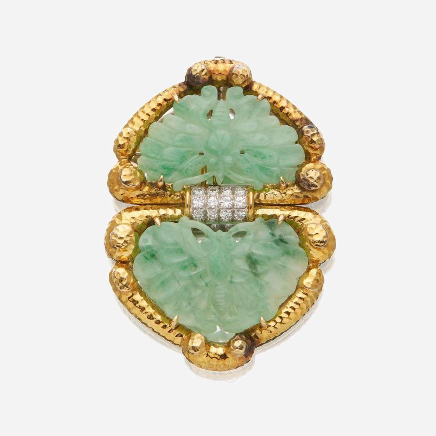 An eighteen karat gold, jade, and diamond pendant/brooch, Keil