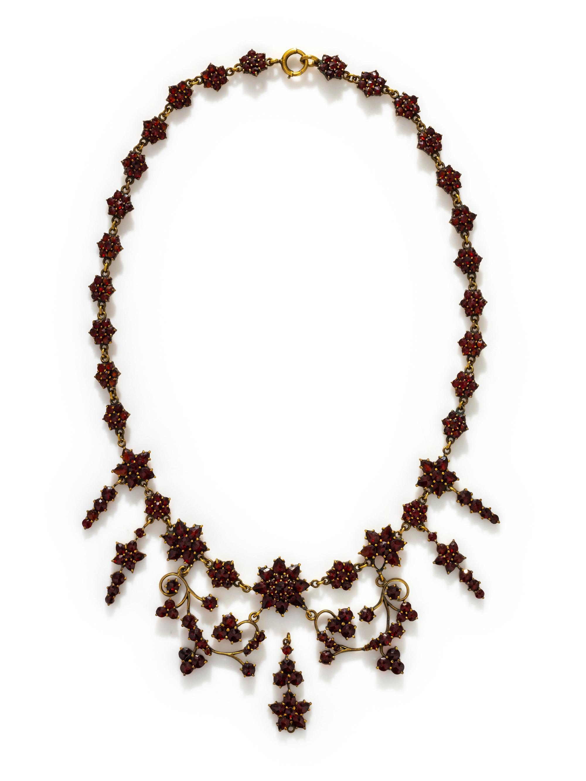 VICTORIAN, GOLD-FILLED BOHEMIAN GARNET FRINGE NECKLACE
