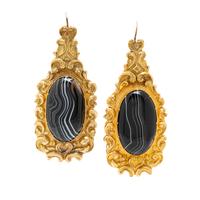 ANTIQUE, YELLOW GOLD AND BANDED AGATE EARRINGS