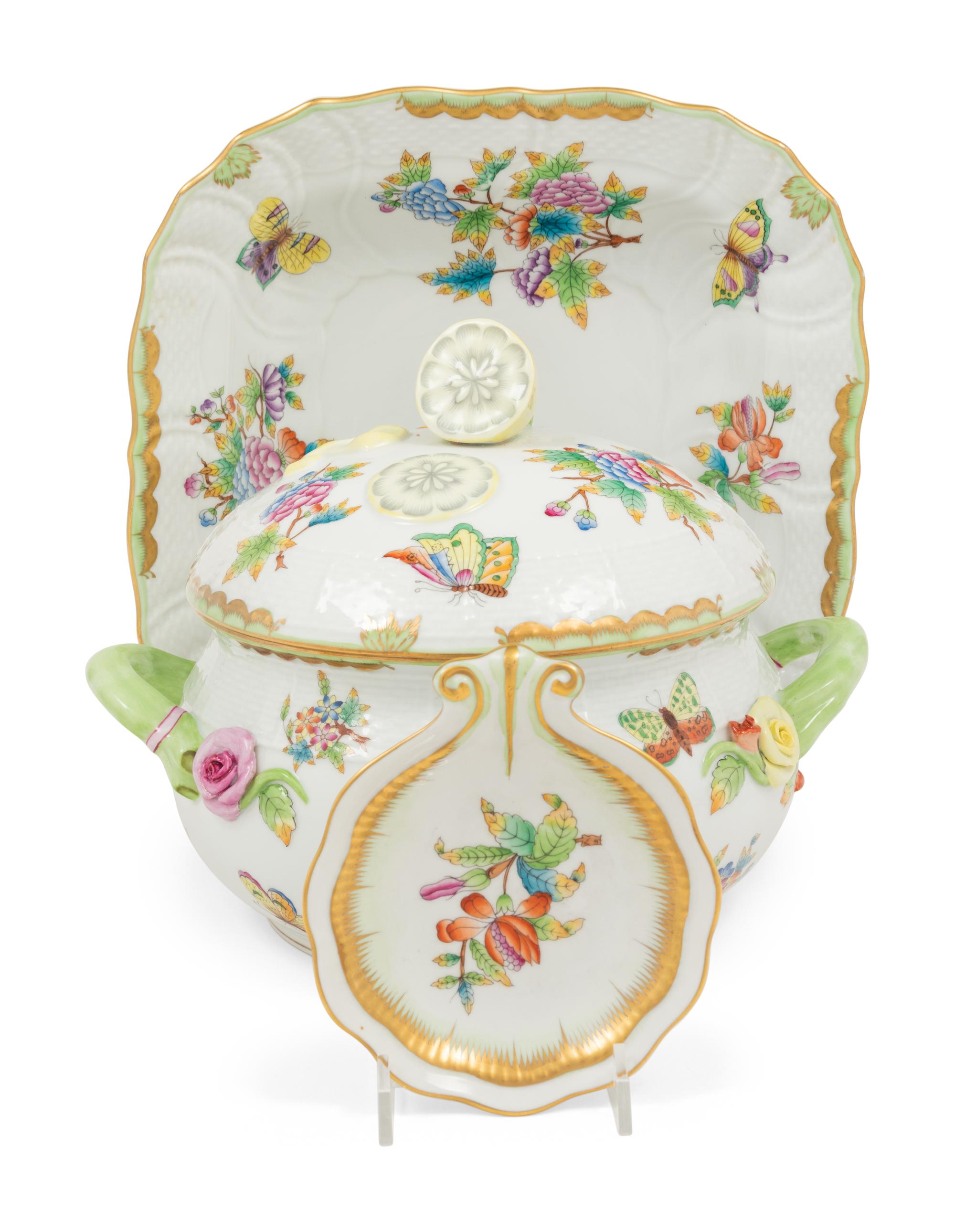 Three Herend Queen Victoria Porcelain Articles