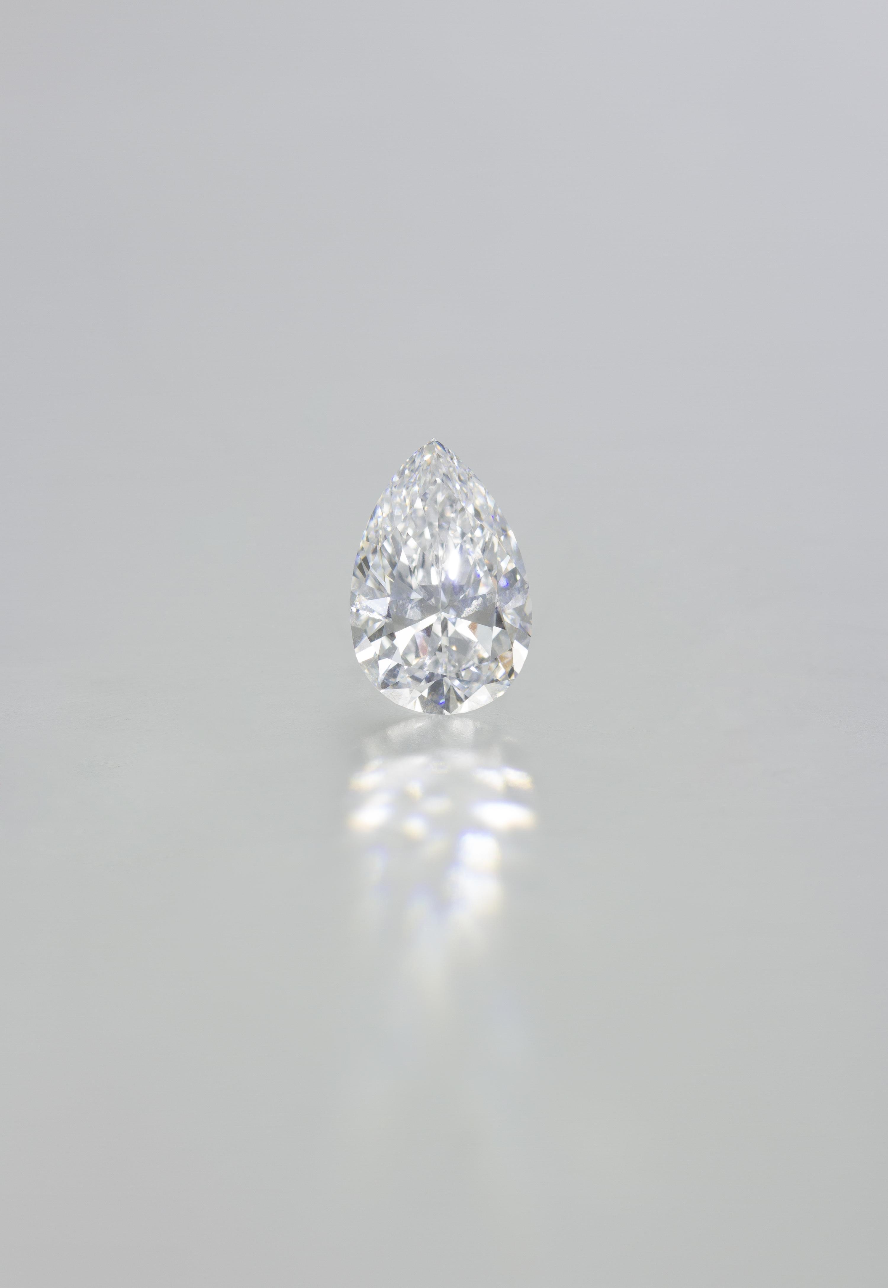 A Platinum and Diamond Ring, Tivol, 4.60 dwts.