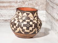 Acoma Pottery Jar