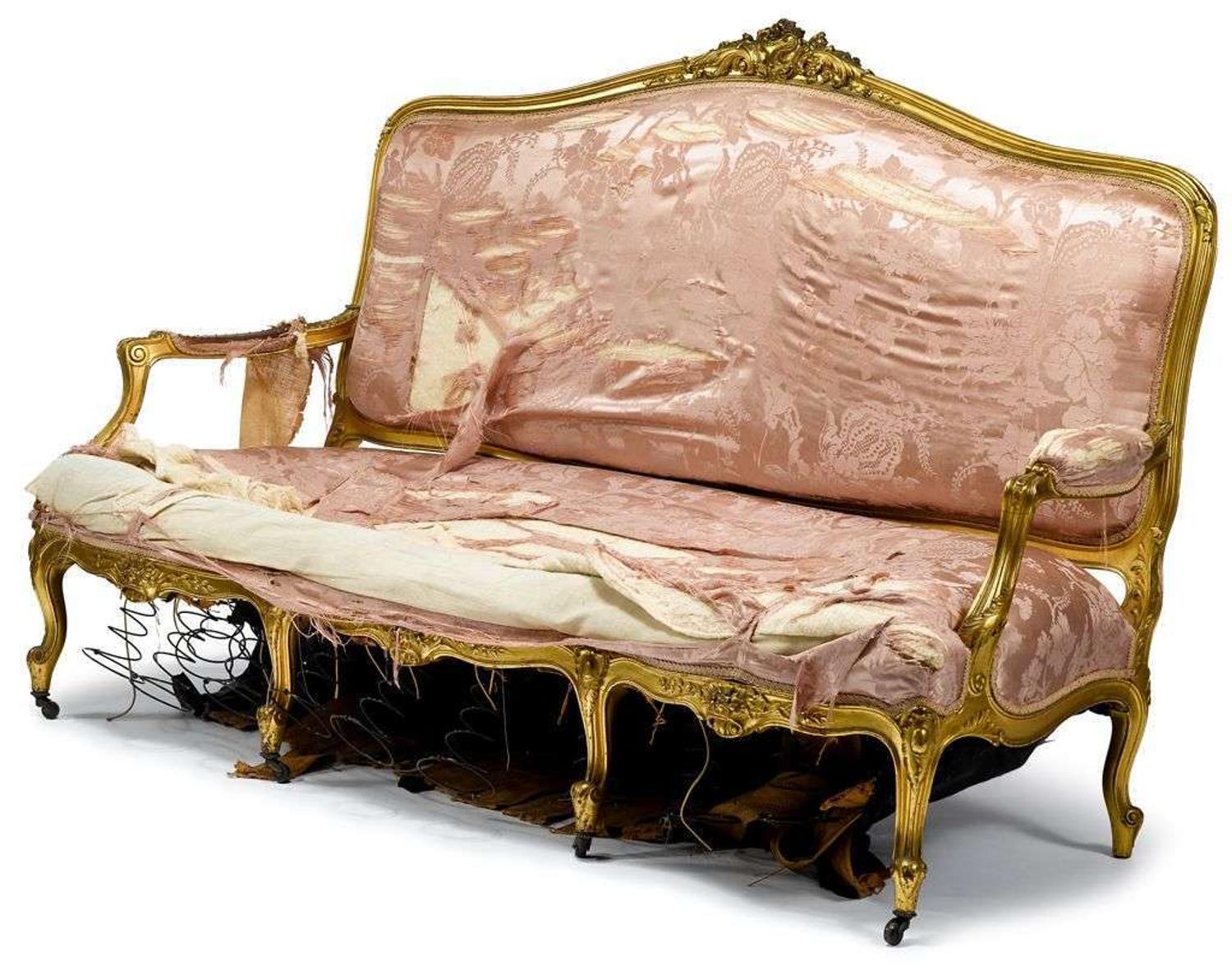 Louis XV-style carved giltwood salon suite 1850-1900