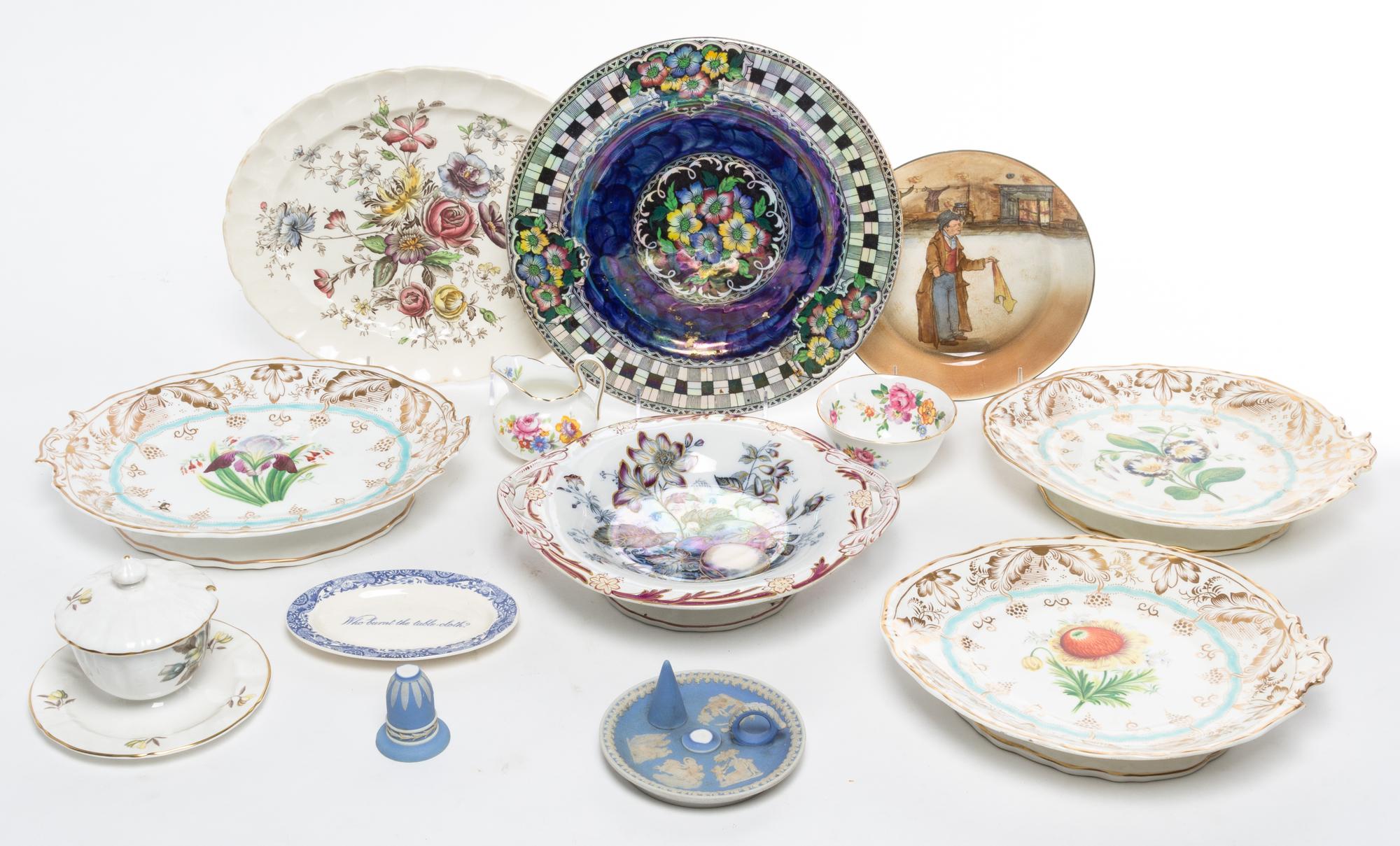 A Collection of English Ceramic Articles Width of widest 12 1/2 inches. — 19TH/20TH CENTURY
