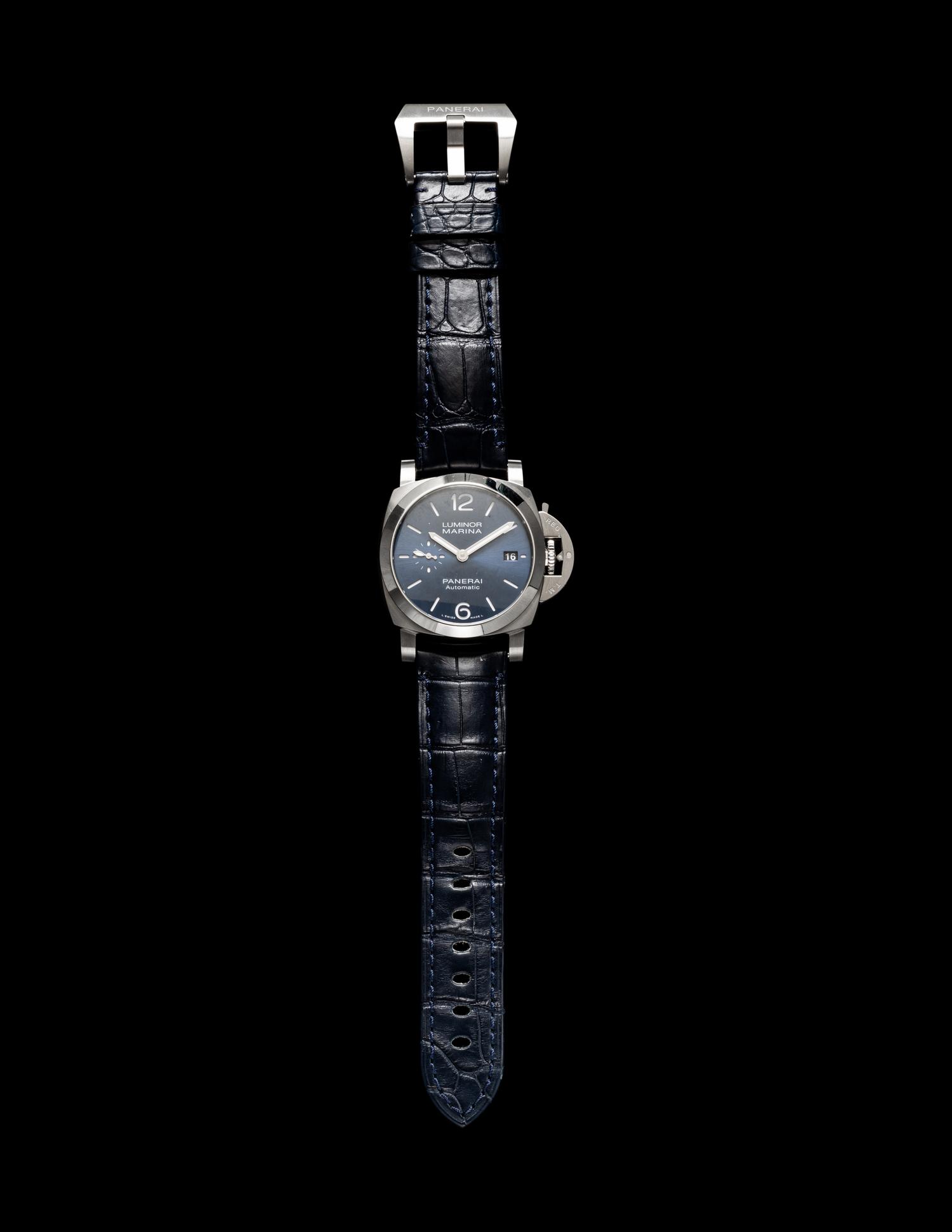 PANERAI, REF. PAM01270 STAINLESS STEEL 'LUMINOR MARINA' DATE WATCH