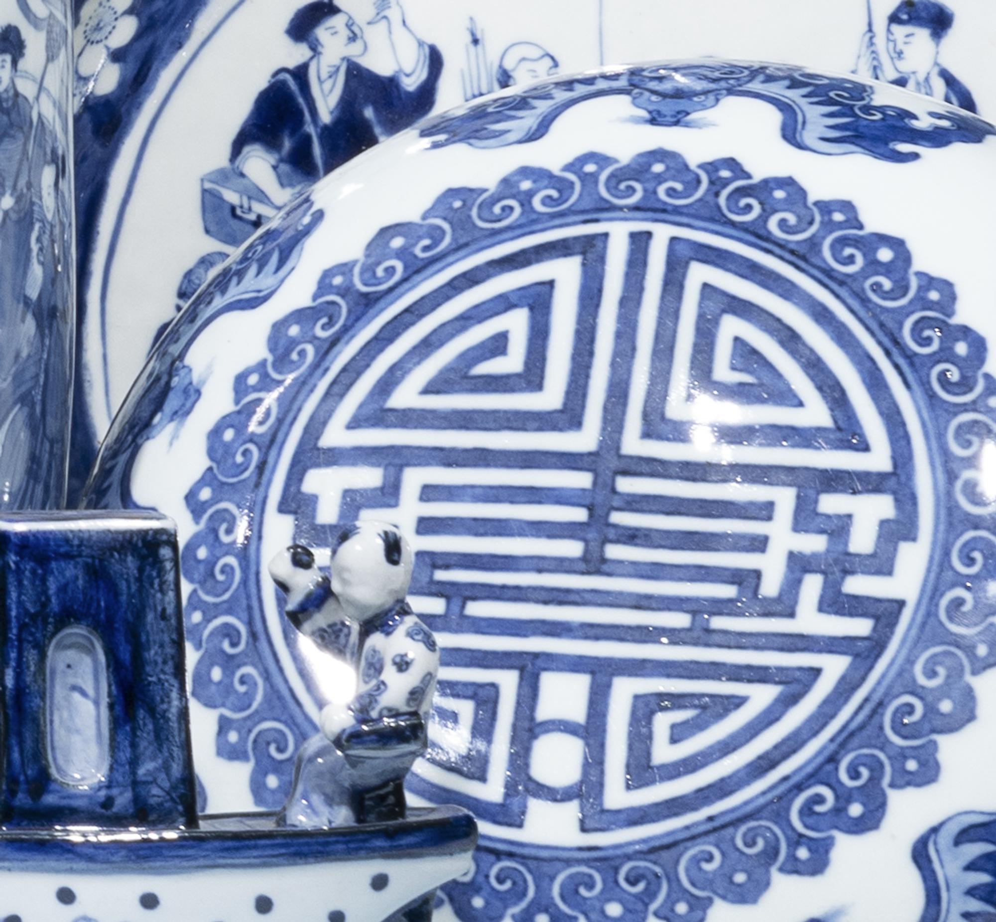 A Pair of Chinese Blue and White Porcelain Covered Boxes