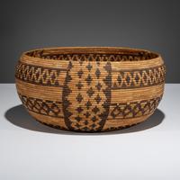 Exceptional Mono Basket, with Rattlesnake Bands