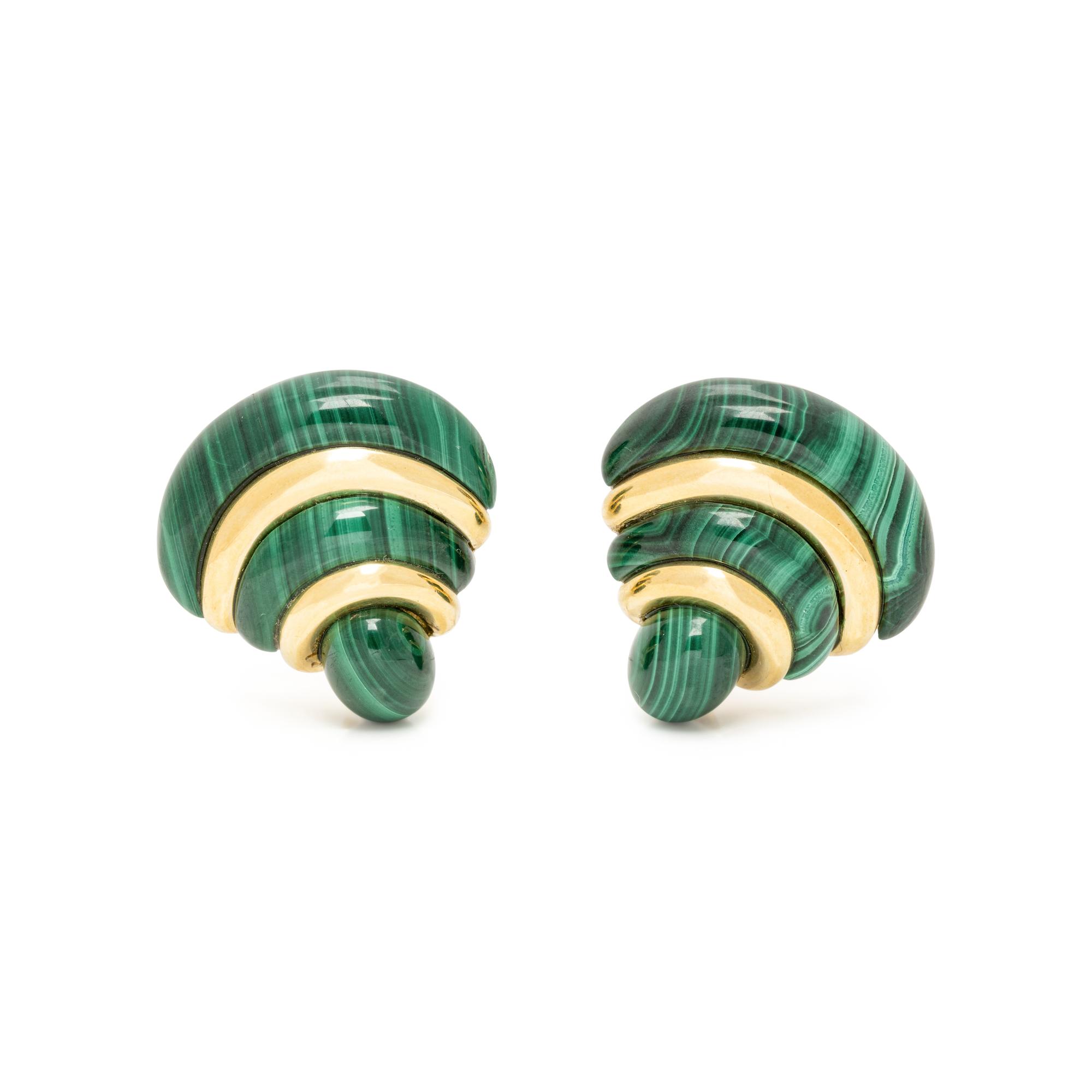 ROBERT ALTMAN, YELLOW GOLD AND MALACHITE AND EAR CLIPS
