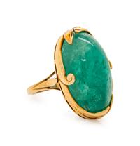 YELLOW GOLD AND EMERALD RING