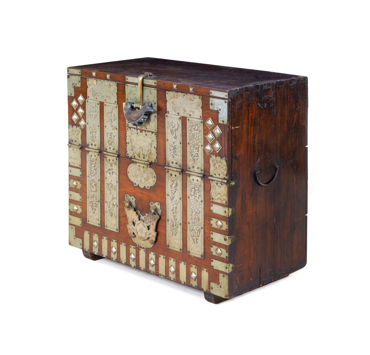 A Korean Blanket Chest, Bandaji