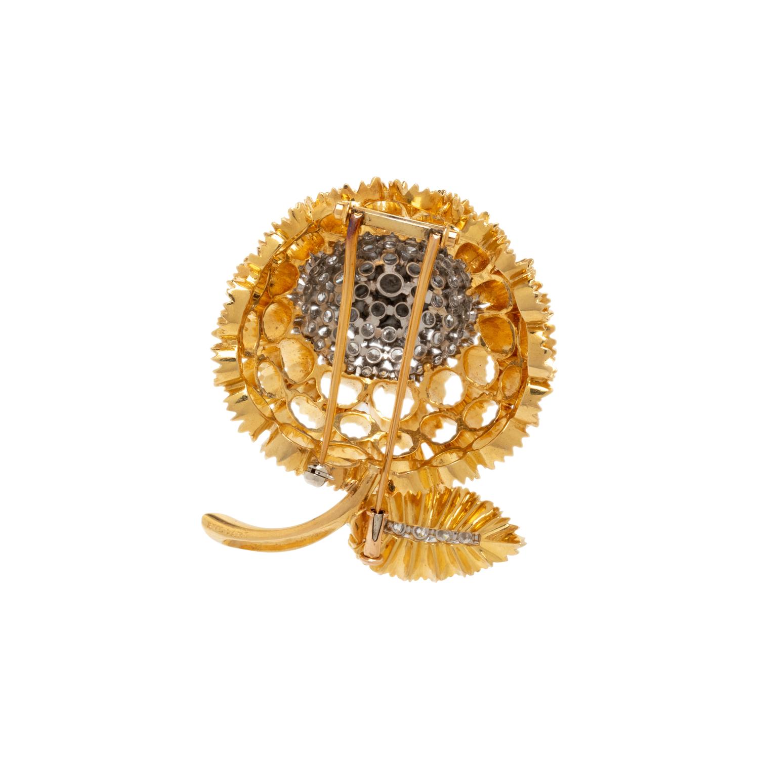 BULGARI, DIAMOND AND YELLOW GOLD FLOWER BROOCH