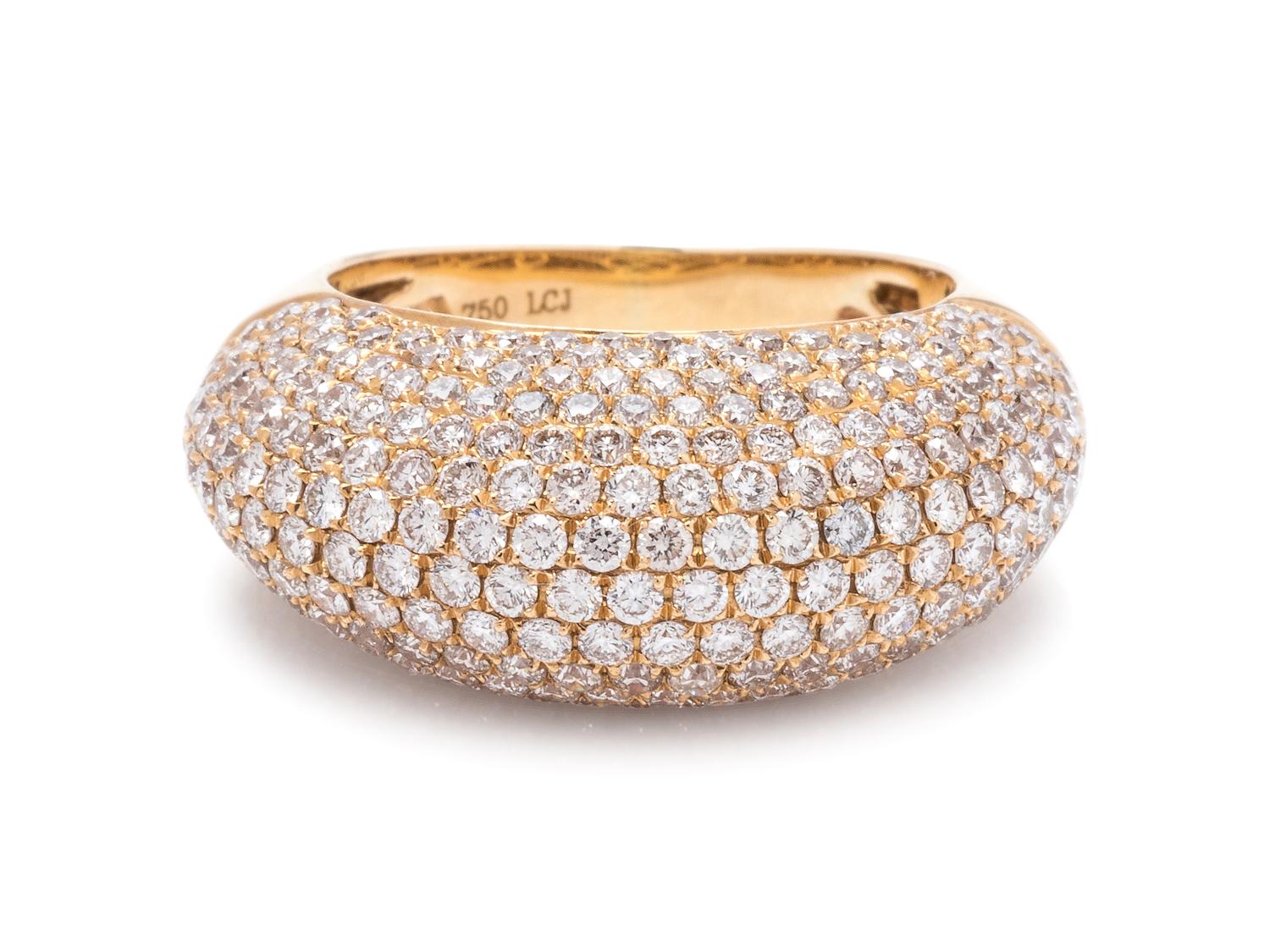 An 18 Karat Yellow Gold and Diamond Ring,