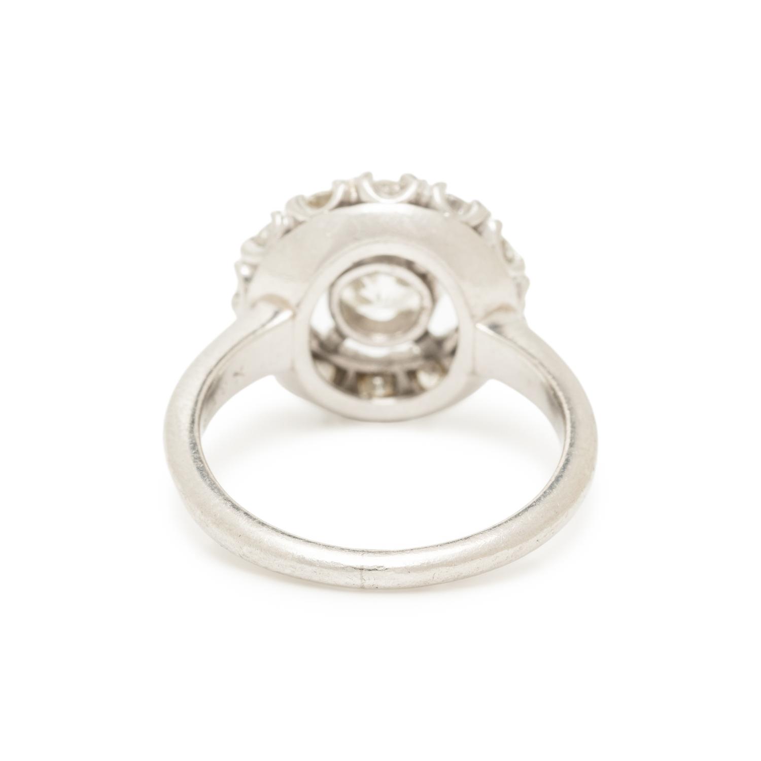 J.E. CALDWELL, PLATINUM AND DIAMOND RING