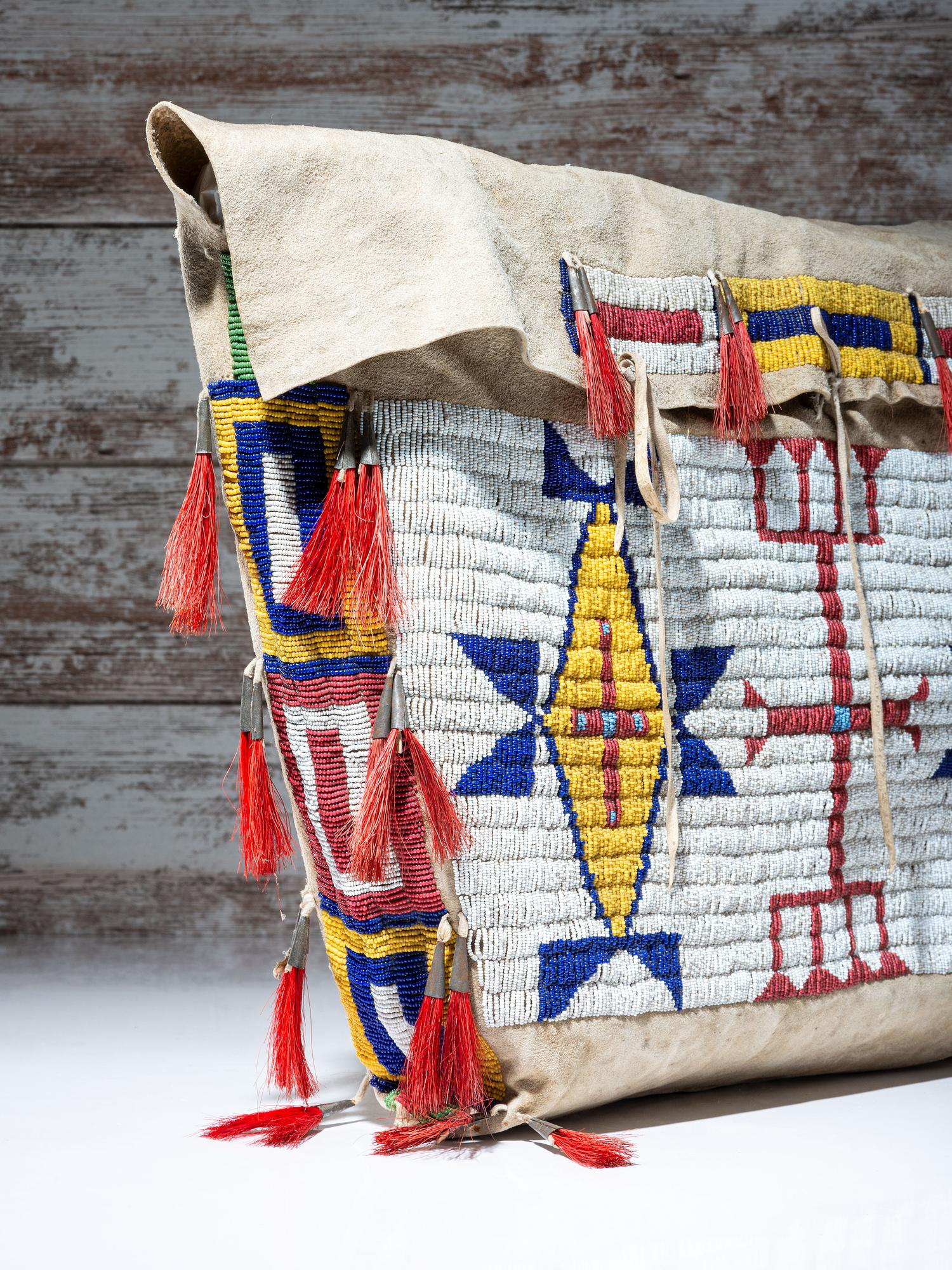 Sioux Beaded Hide Possible Bag