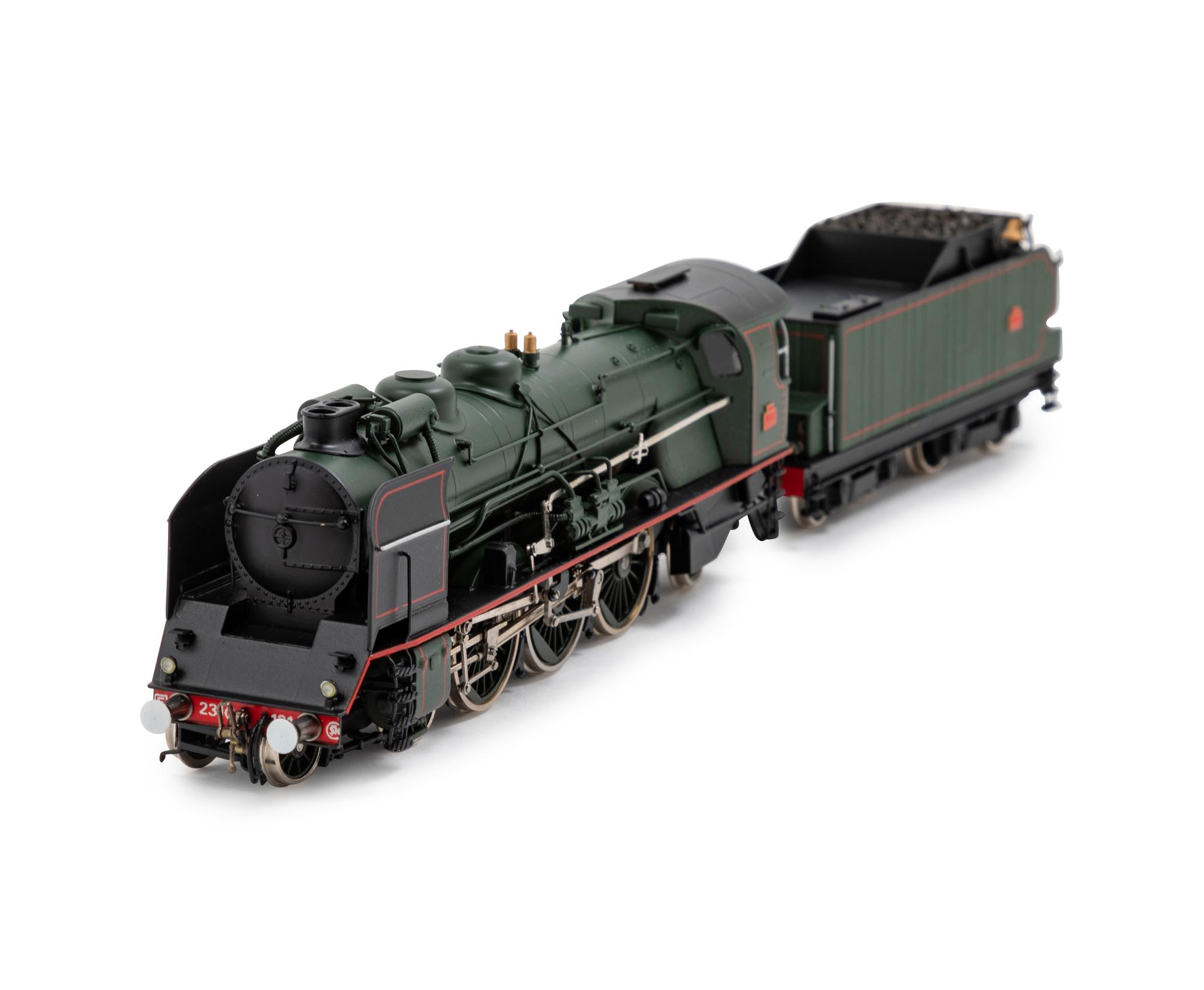 A Factory Boxed Fulgurex Polychrome HO-Gauge S.N.C.F: 231G 4-6-2 Locomotive and Tender