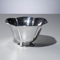 Kalo Shop, Chicago (American, Founded 1880) — Flower Form Bowl