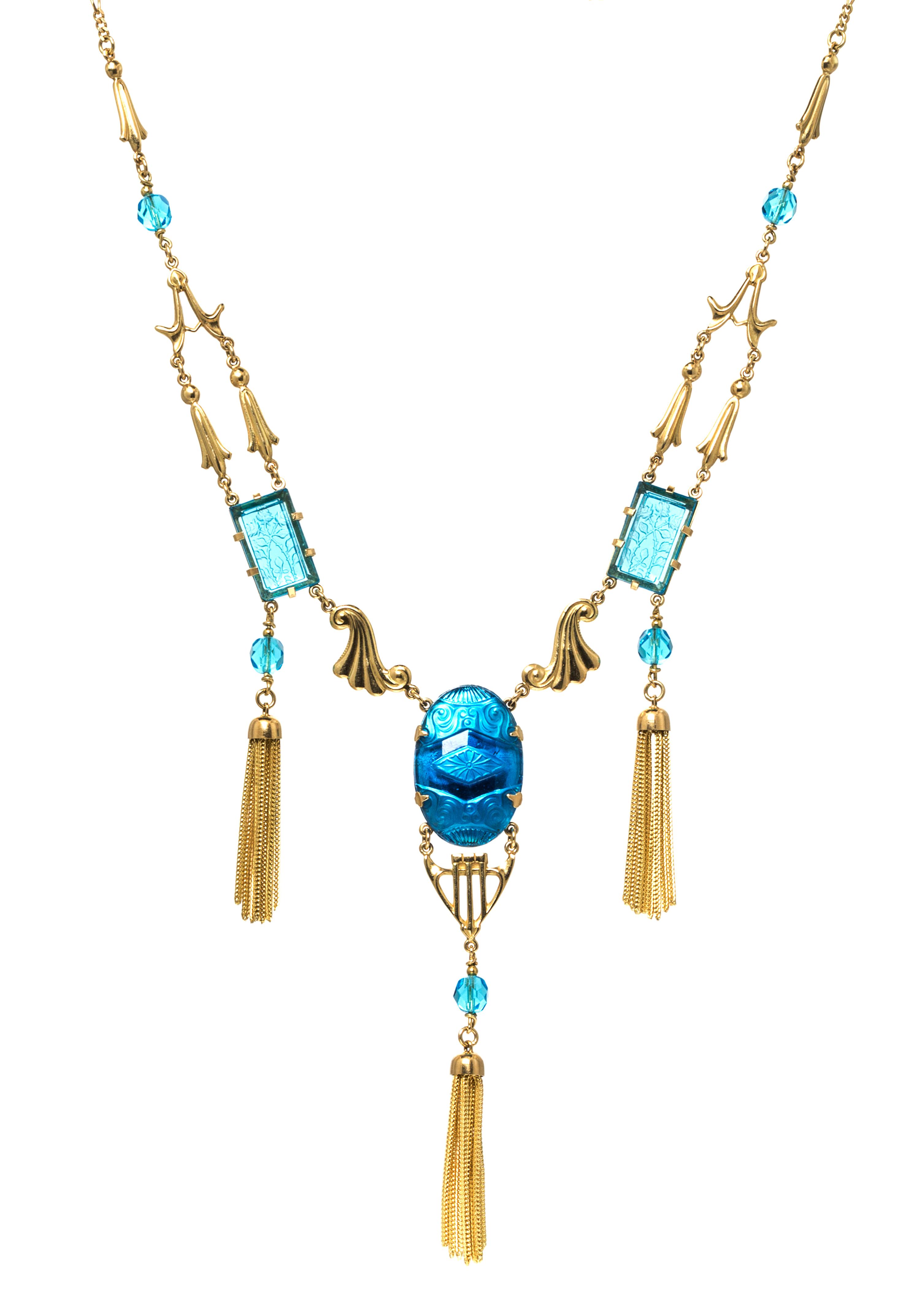 An 18 Karat Yellow Gold and Molded Glass Necklace, 38.60 dwts.