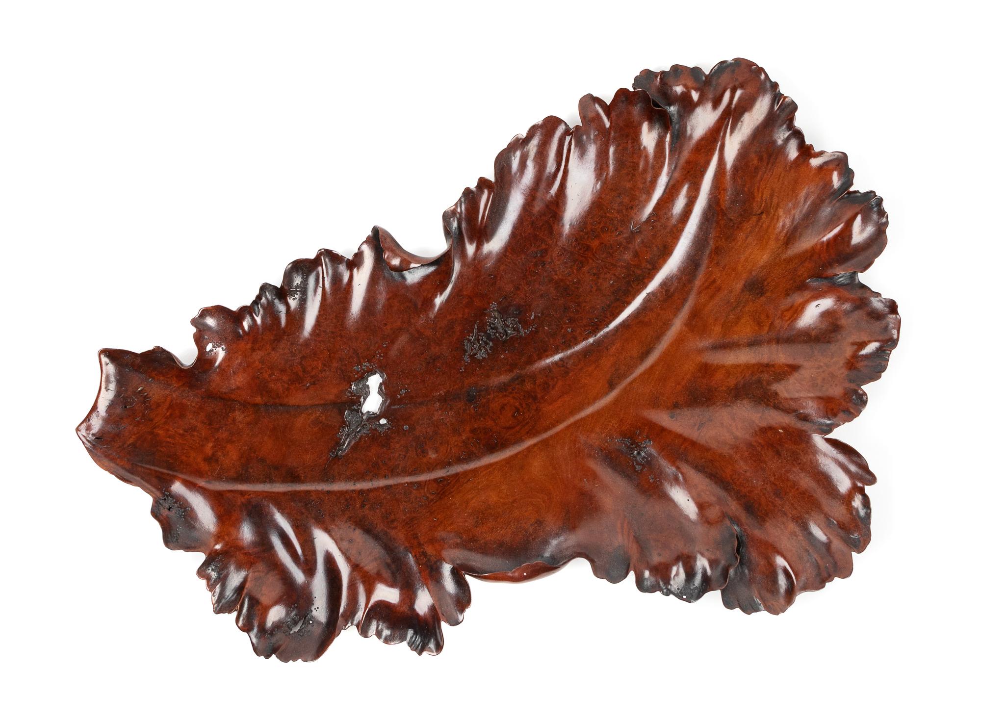 A Large Chinese Burlwood Leaf-Form Tray Length 21 3/4 inches. — QING DYNASTY (1644-1911)