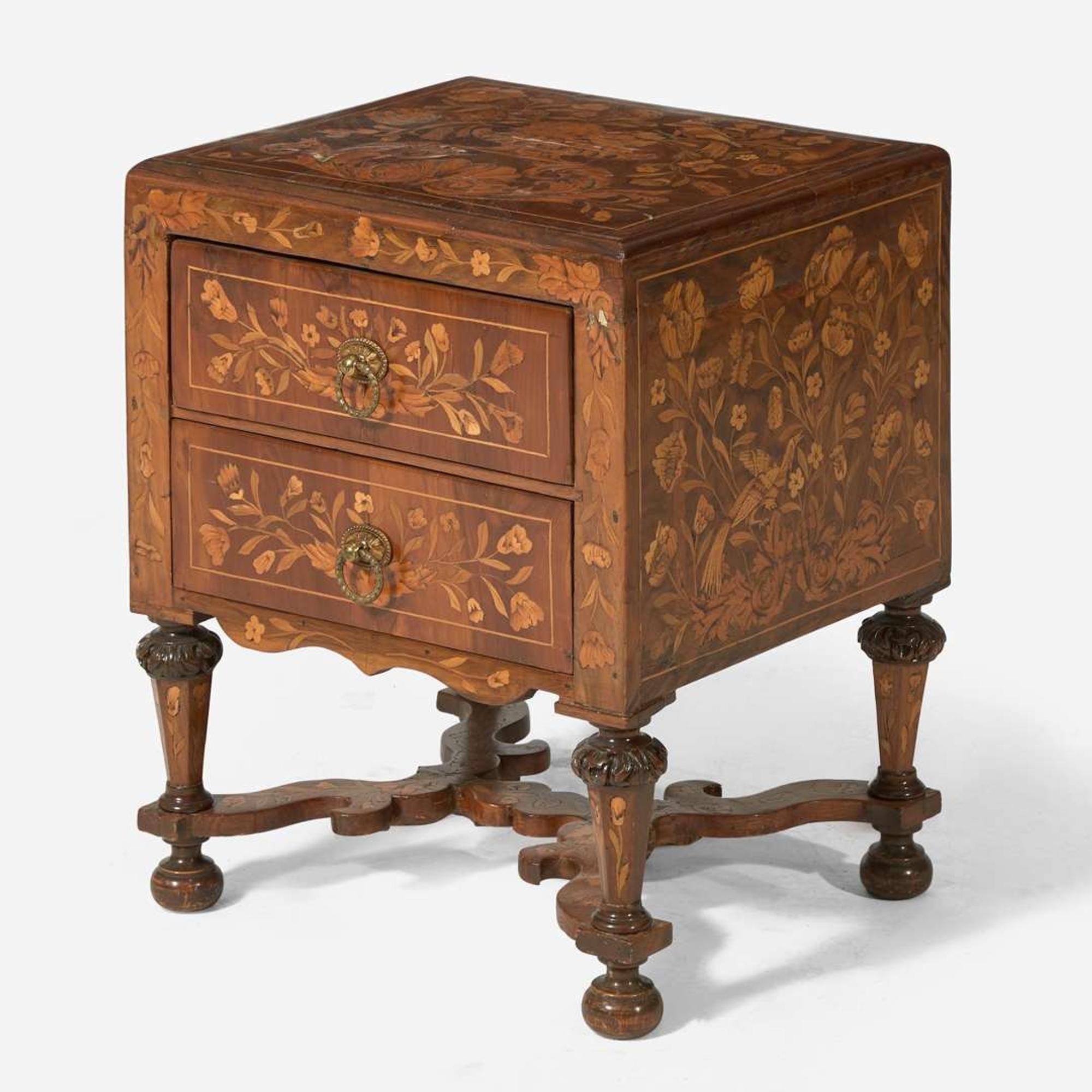 A Dutch William & Mary walnut marquetry stand, box, and dressing mirror, 18th / 19th century
