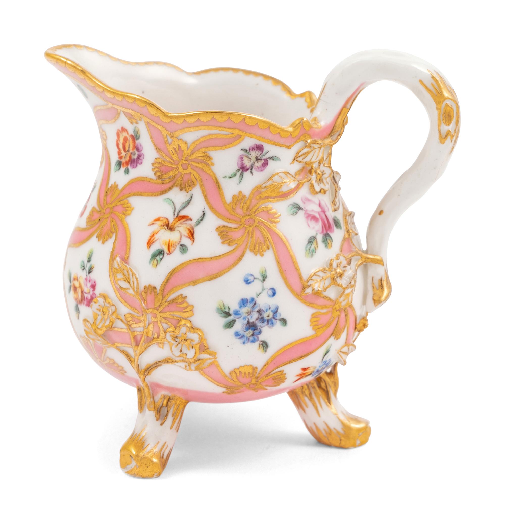 A Sèvres Pink-Ground Porcelain Footed Cream Jug ( Pot-à-Lait 'à Trois Pieds', 3ème Grandeur )