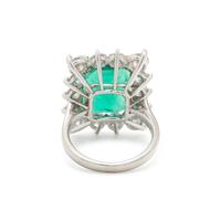 COLOMBIAN EMERALD AND DIAMOND RING