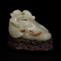 A Chinese celadon jade archaistic "Duck" water coupe and carved wood stand 青玉鸭形水丞配木底座 Qing dynasty ?