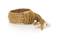 A Yellow Gold and Cultured Pearl Ring, 6.90 dwts.