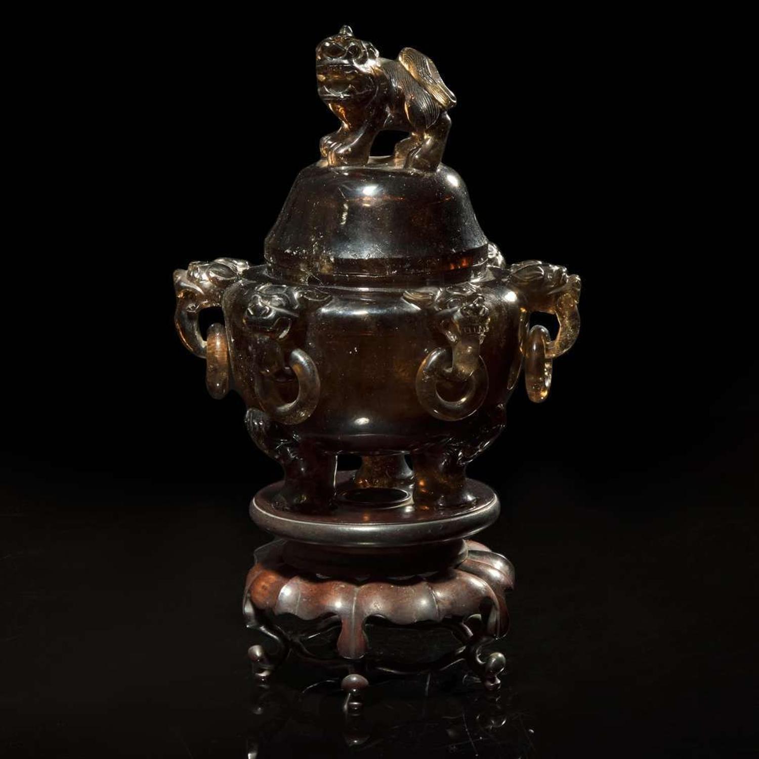 A Chinese smokey quartz censer and cover 烟晶石带盖香炉